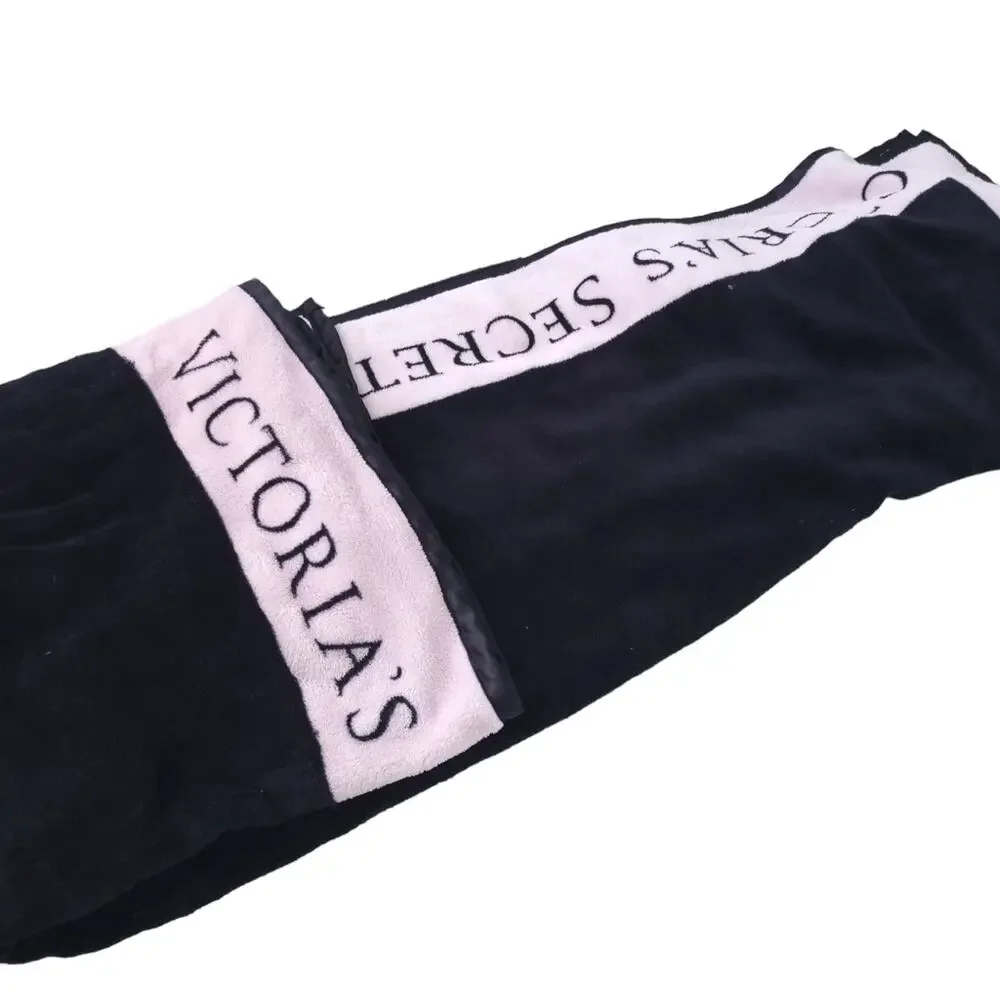 Victoria's Secret Fleece Blanket Pink Black Large Logo 50